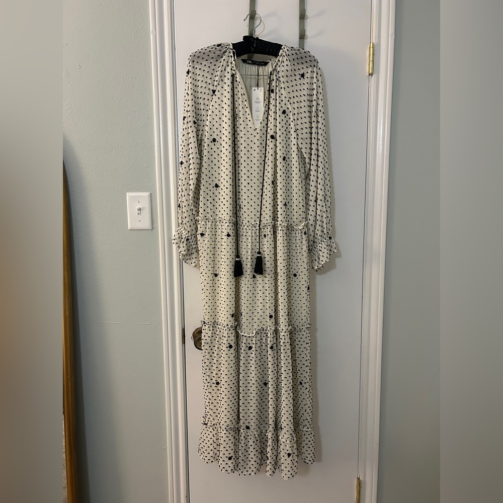 Zara White Cream Maxi Dress with Bishop Sleeves and V-Neck